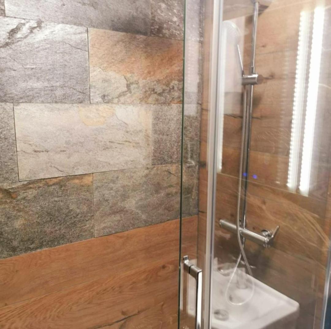Rynek 23 Lux, Apartament Z Widokiem Na Ratusz Starego Miasta Gliwice Exterior foto